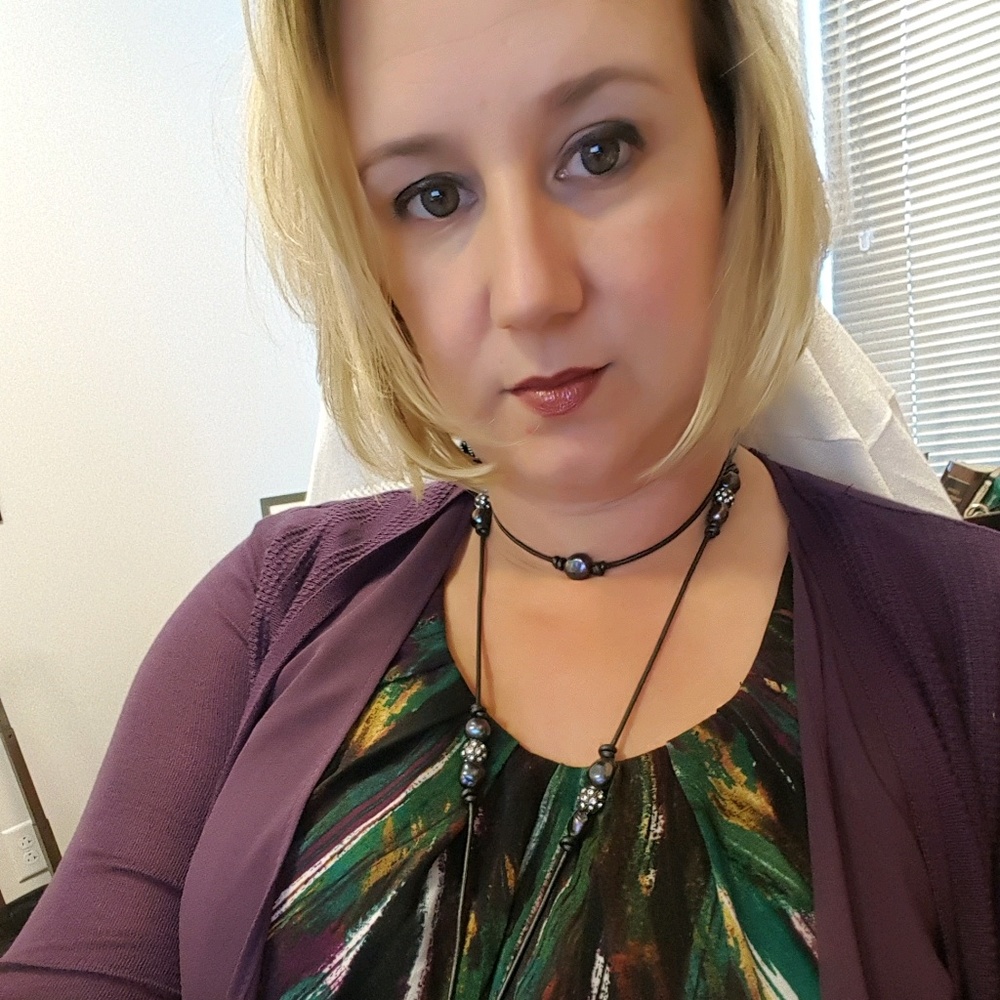 Meet your Posher, Kristin